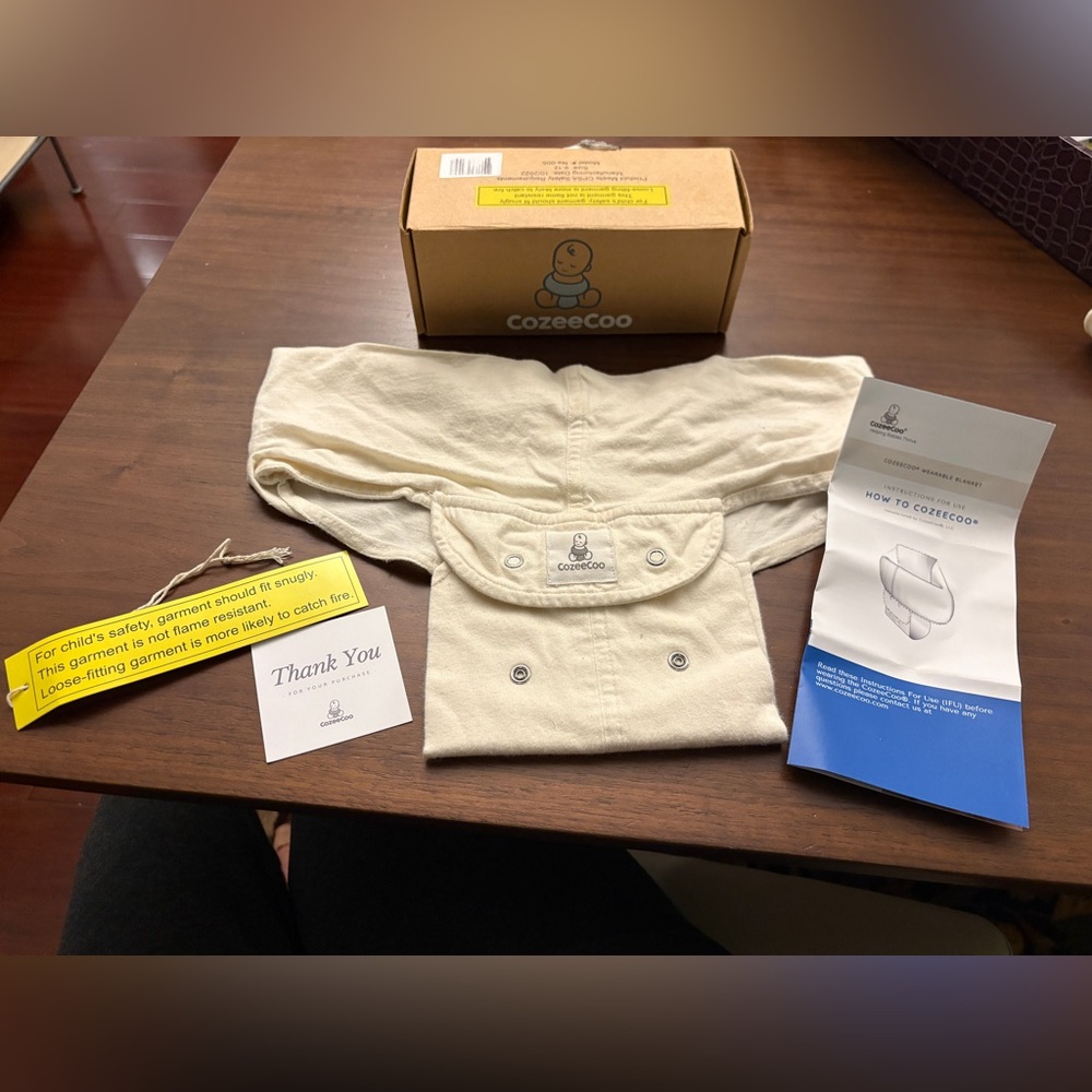 CozeeCoo Wearable Baby Blanket and Medical Device 3-6 months NWT